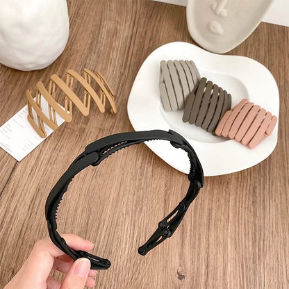 Retractable Pocket Hair Band