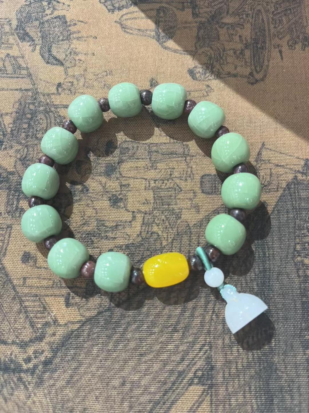 Ru porcelain bracelet