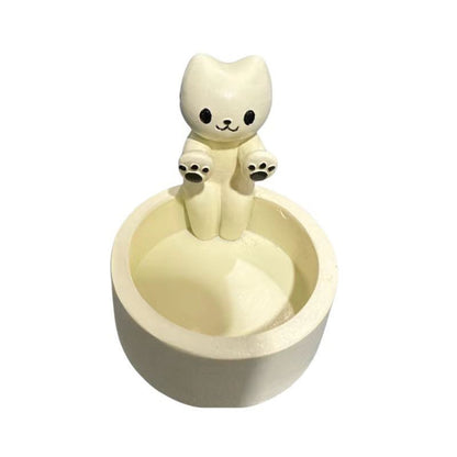 Kitten candle holder