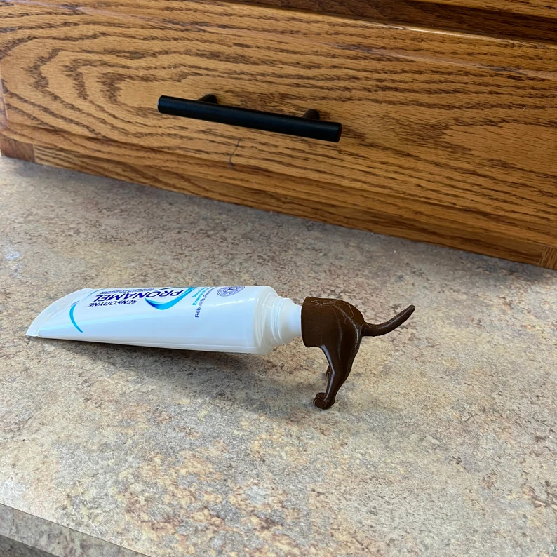 Pooping Dog Butt Toothpaste Topper