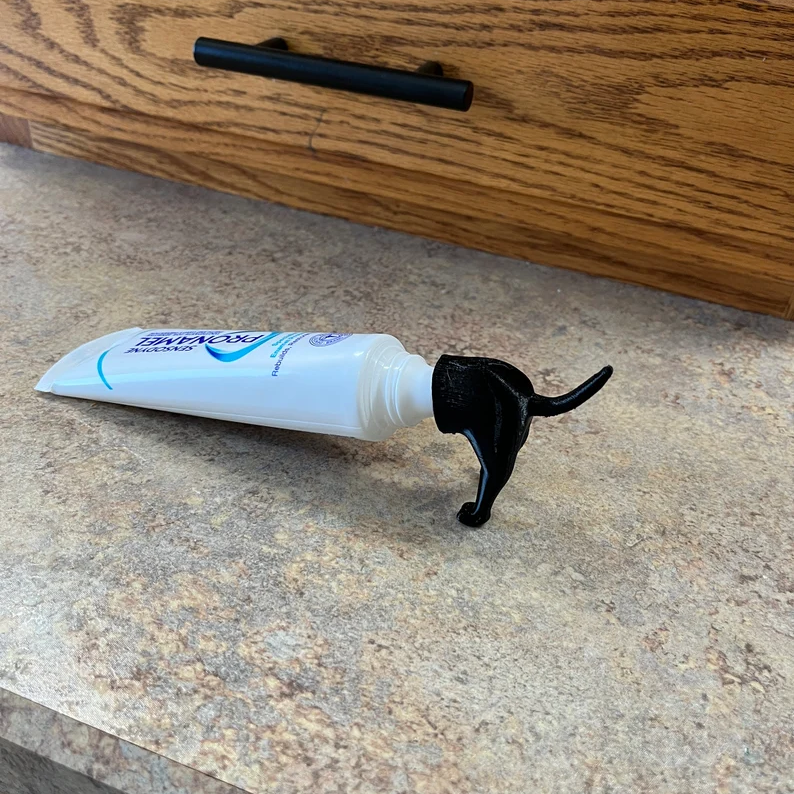 Pooping Dog Butt Toothpaste Topper