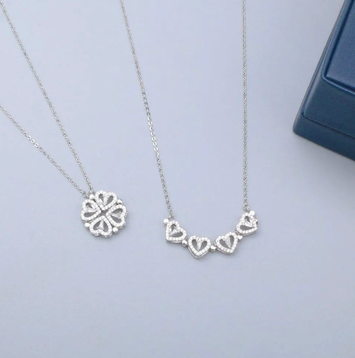 Four-leaf clover heart-shaped necklace