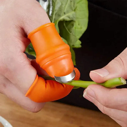 Thumb knife for picking vegetables in the kitchen