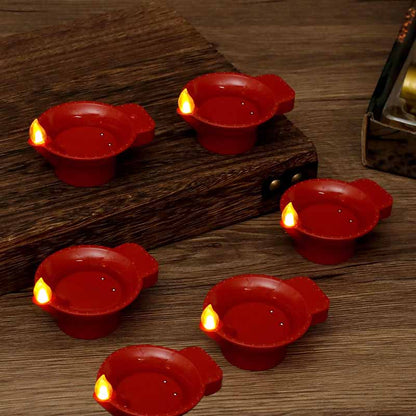 LED candle light lights up when it comes into contact with water