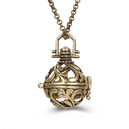 Hollow Necklace Essential Oil Diffuser