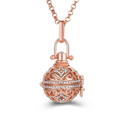 Hollow Necklace Essential Oil Diffuser