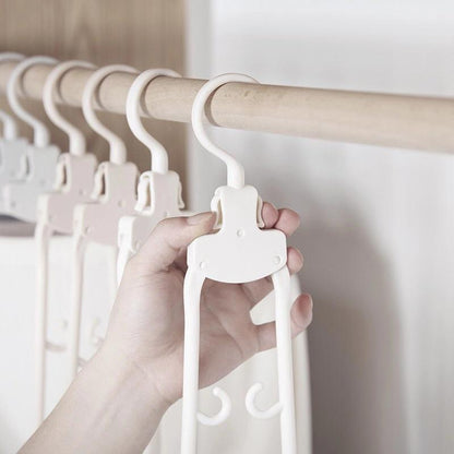 Travel folding clothes hanger