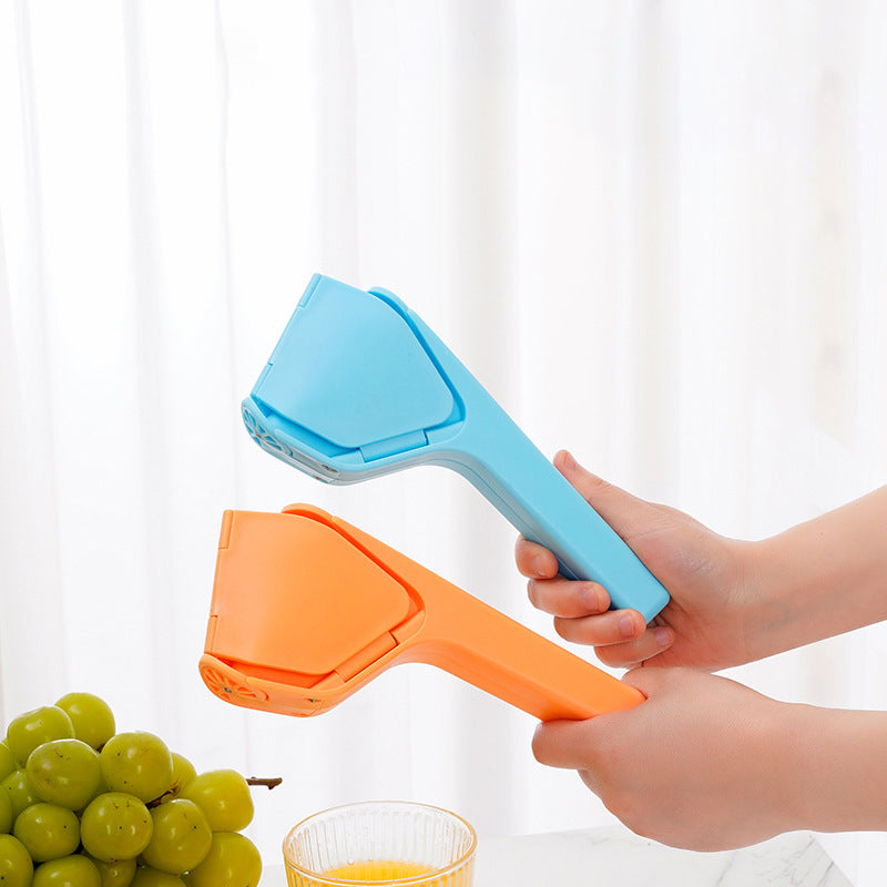 Multifunctional Juicer Squeezer Outdoor Portable Lemon Juicer