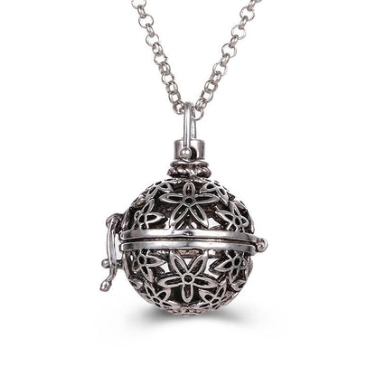 Hollow Necklace Essential Oil Diffuser