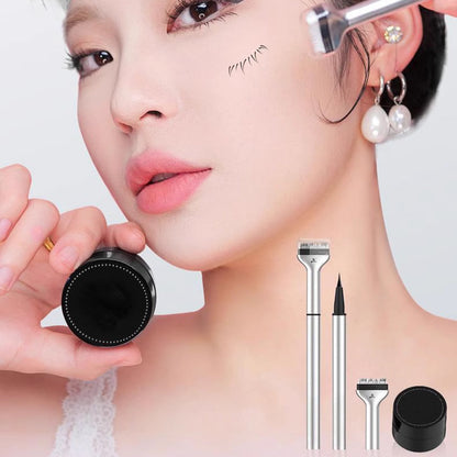 2-in-1 Waterproof Eyeliner & Lower Eyelash Stamp Artifact Set