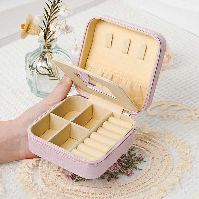 Jewelry storage box